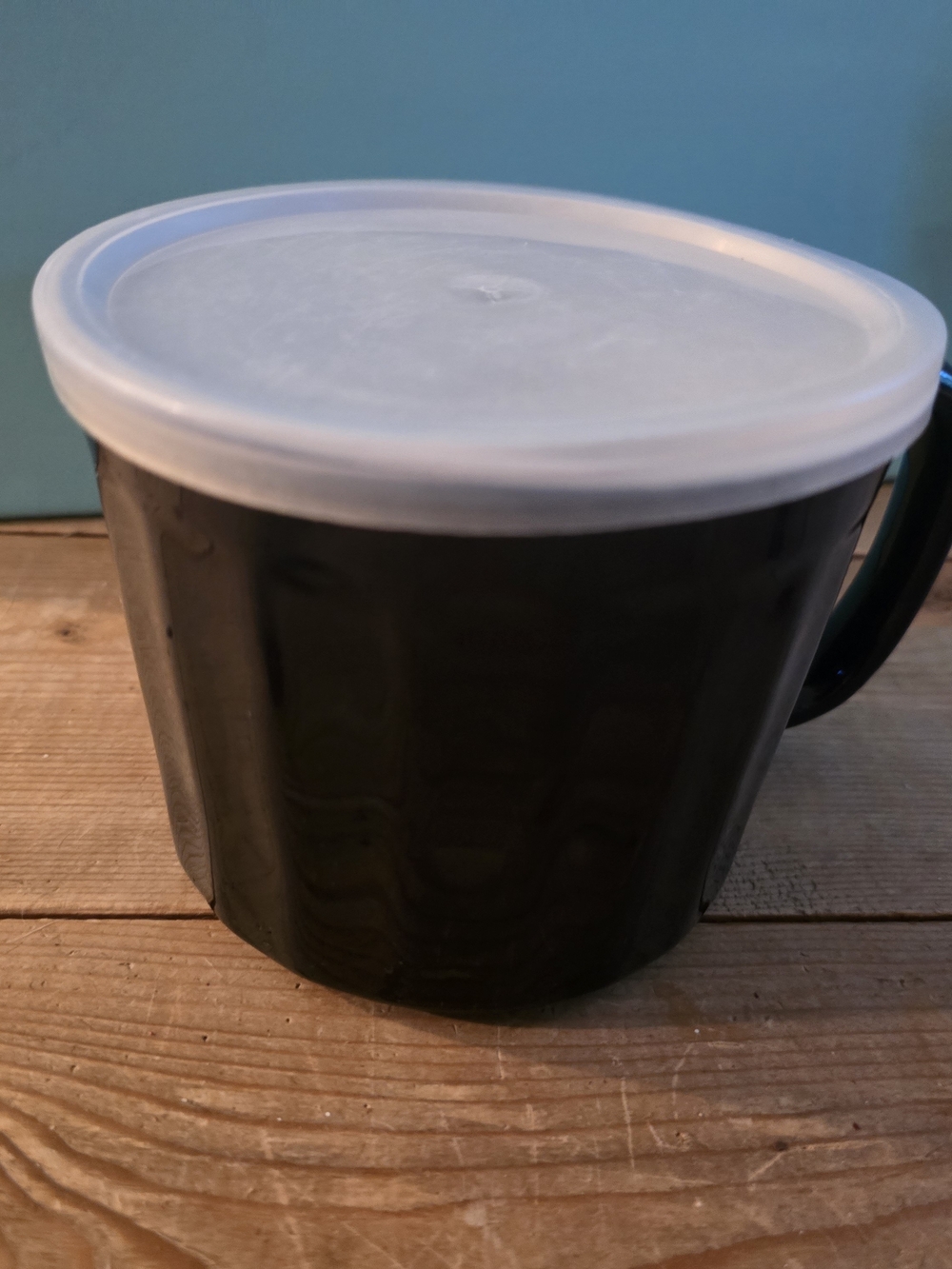Navy Ceramic Mug with White Silicone Lid - Everyday Dining